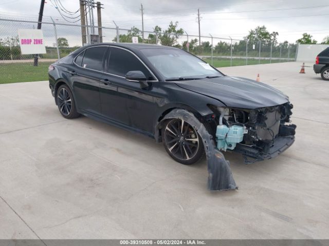 TOYOTA CAMRY 2018 4t1b61hk4ju080914