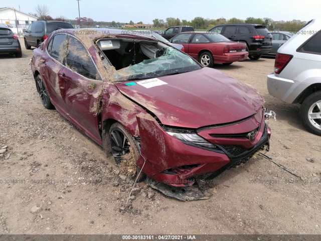 TOYOTA CAMRY 2018 4t1b61hk4ju663404