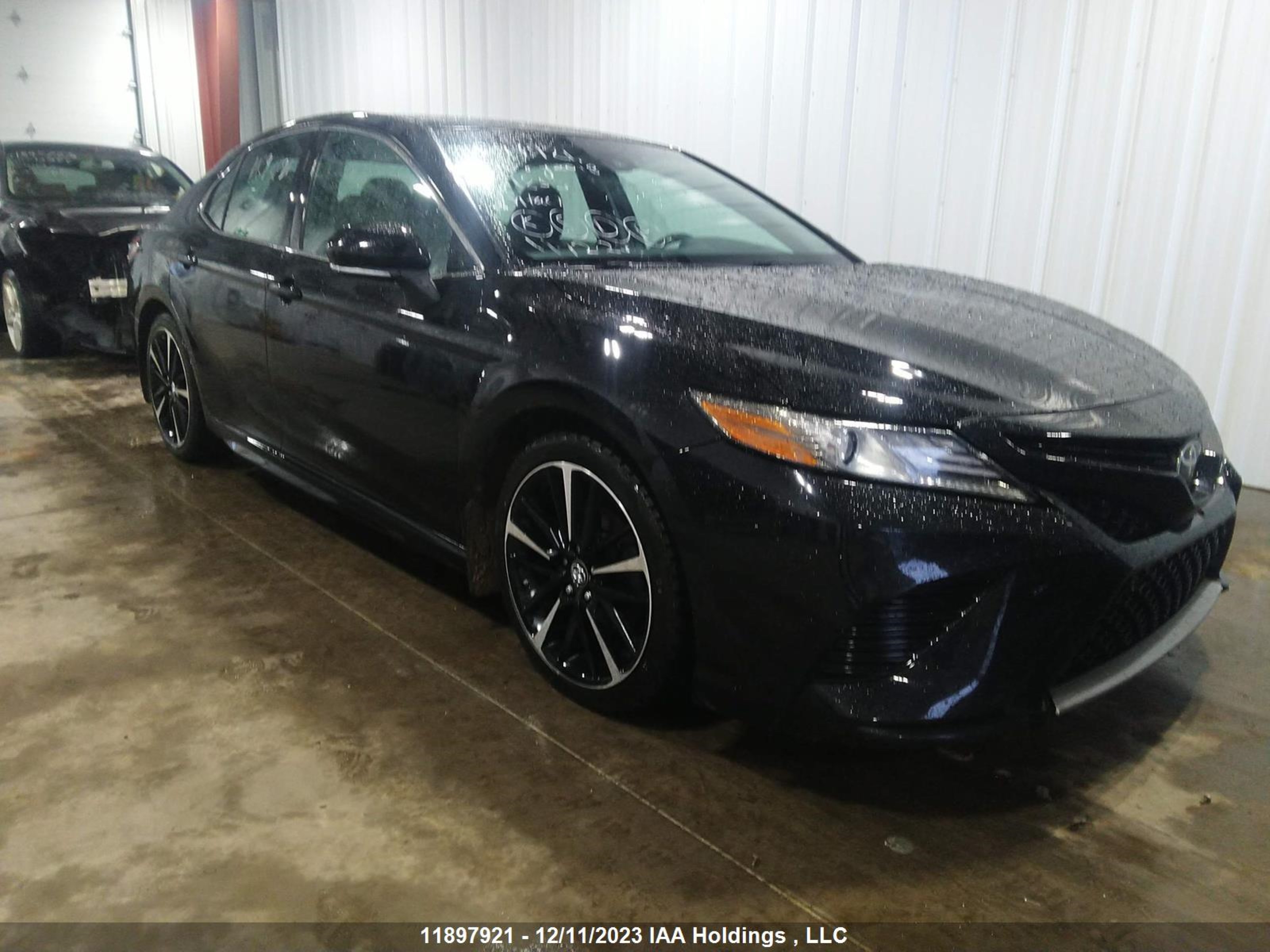 TOYOTA CAMRY 2018 4t1b61hk6ju011853