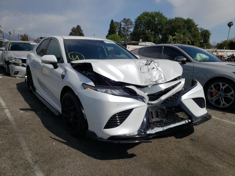 TOYOTA NULL 2018 4t1b61hk6ju022366