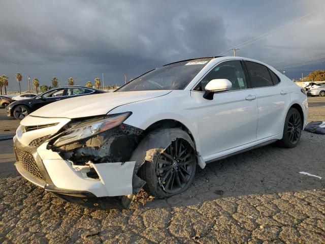 TOYOTA CAMRY XSE 2018 4t1b61hk6ju124511