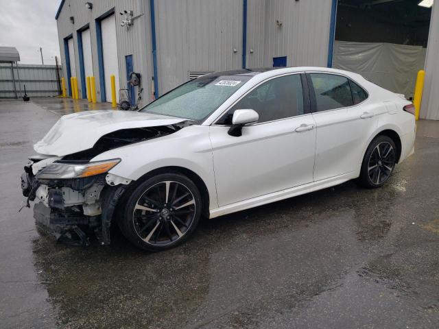 TOYOTA CAMRY 2018 4t1b61hk6ju131135