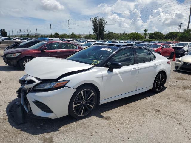 TOYOTA CAMRY XSE 2019 4t1b61hk6ku261451