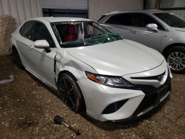 TOYOTA CAMRY XSE 2018 4t1b61hk7ju097805