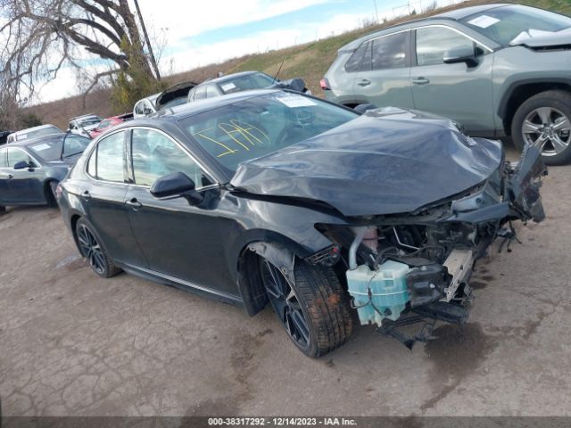 TOYOTA CAMRY 2018 4t1b61hk7ju102095