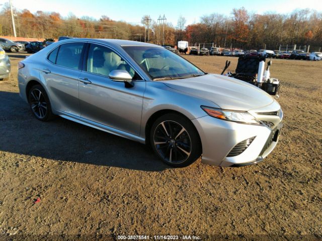 TOYOTA CAMRY 2018 4t1b61hk7ju104008