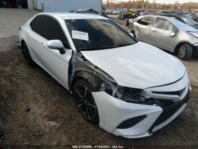 TOYOTA CAMRY 2018 4t1b61hk7ju105059