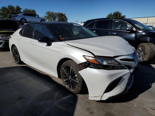 TOYOTA CAMRY XSE 2018 4t1b61hk7ju124825