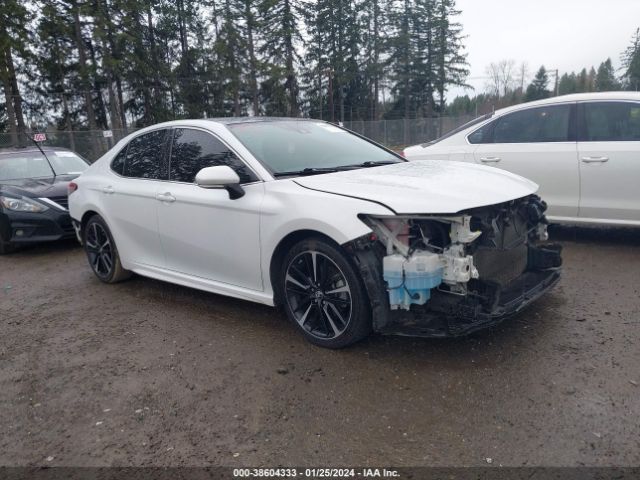 TOYOTA CAMRY 2018 4t1b61hk8ju008503