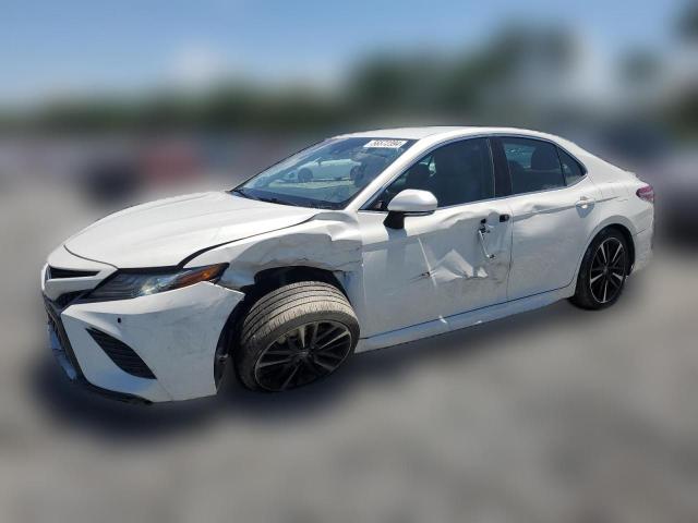 TOYOTA CAMRY 2018 4t1b61hk8ju059998