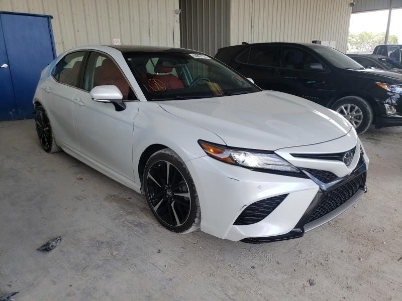 TOYOTA CAMRY XSE 2018 4t1b61hk8ju083220