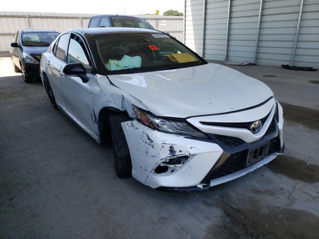 TOYOTA CAMRY XSE 2018 4t1b61hk8ju129550