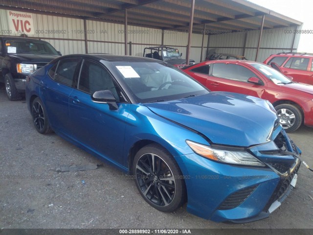 TOYOTA CAMRY 2018 4t1b61hk8ju130486