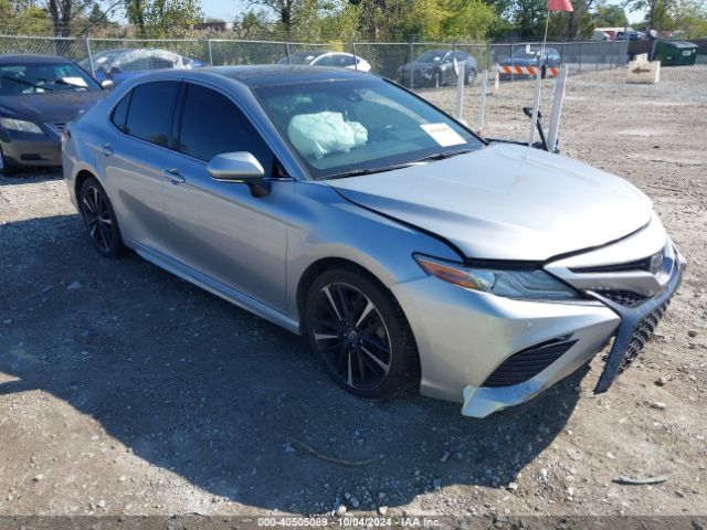 TOYOTA CAMRY 2018 4t1b61hk8ju140449