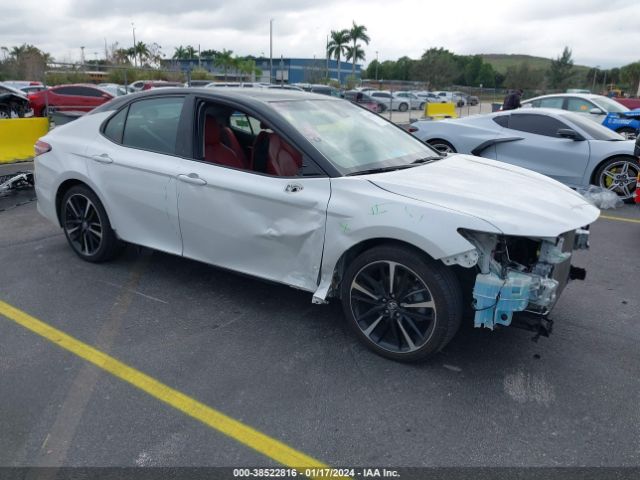 TOYOTA CAMRY 2018 4t1b61hk9ju065700