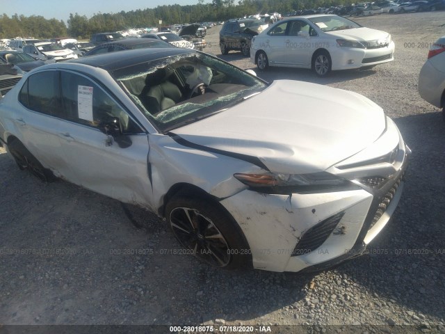 TOYOTA CAMRY 2018 4t1b61hk9ju071660