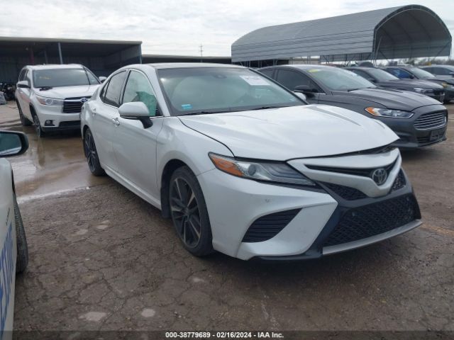 TOYOTA CAMRY 2018 4t1b61hk9ju088216