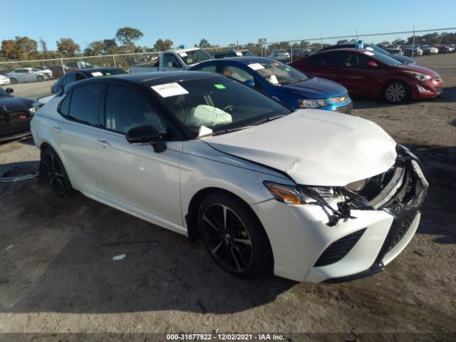 TOYOTA CAMRY 2018 4t1b61hk9ju133977