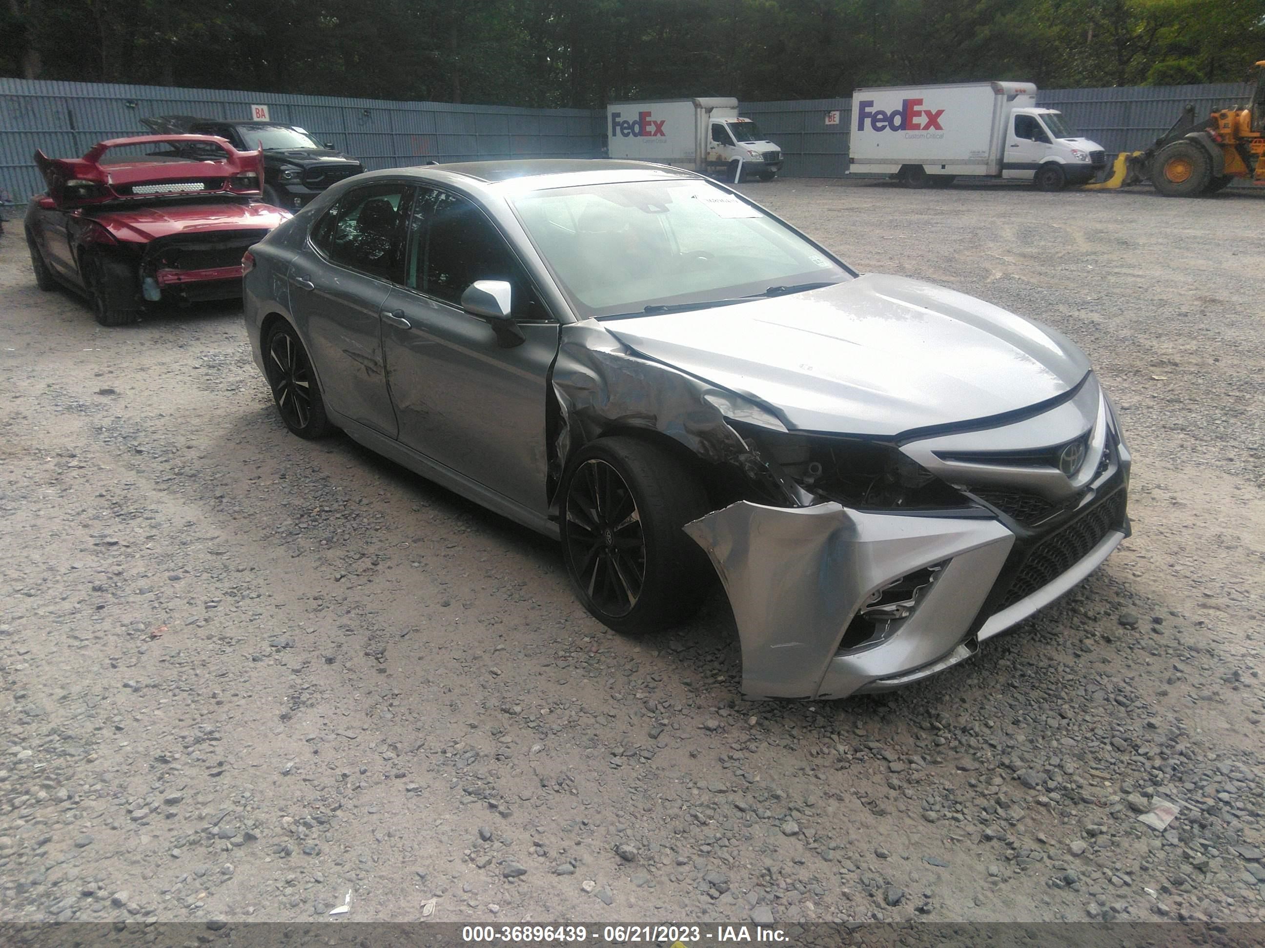 TOYOTA CAMRY 2019 4t1b61hk9ku174031