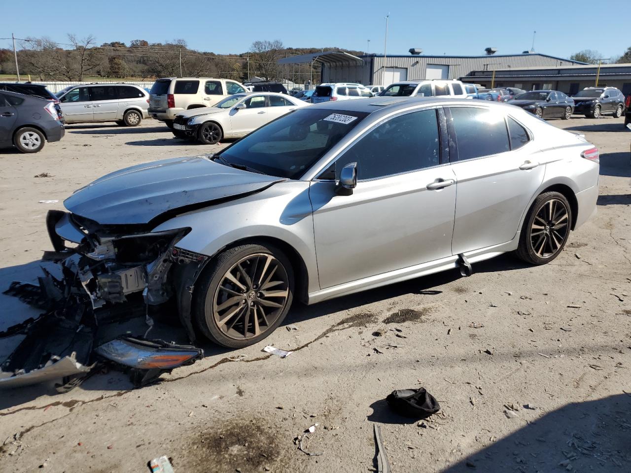 TOYOTA CAMRY 2018 4t1b61hkxju055838