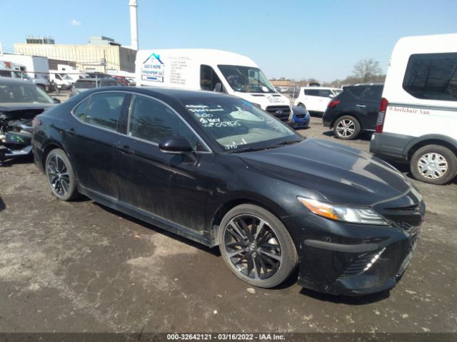 TOYOTA CAMRY 2018 4t1b61hkxju059825