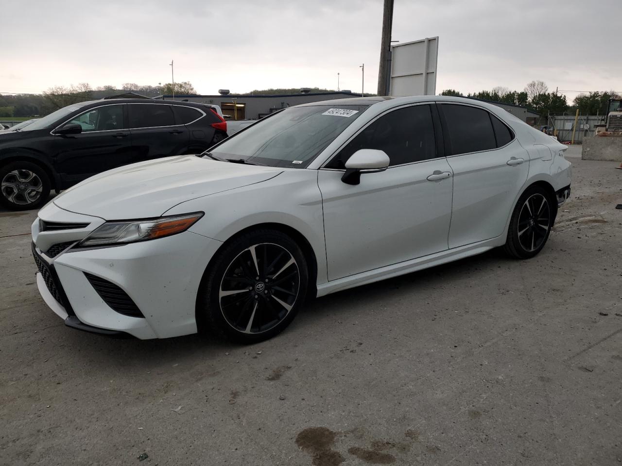 TOYOTA CAMRY 2018 4t1b61hkxju103872