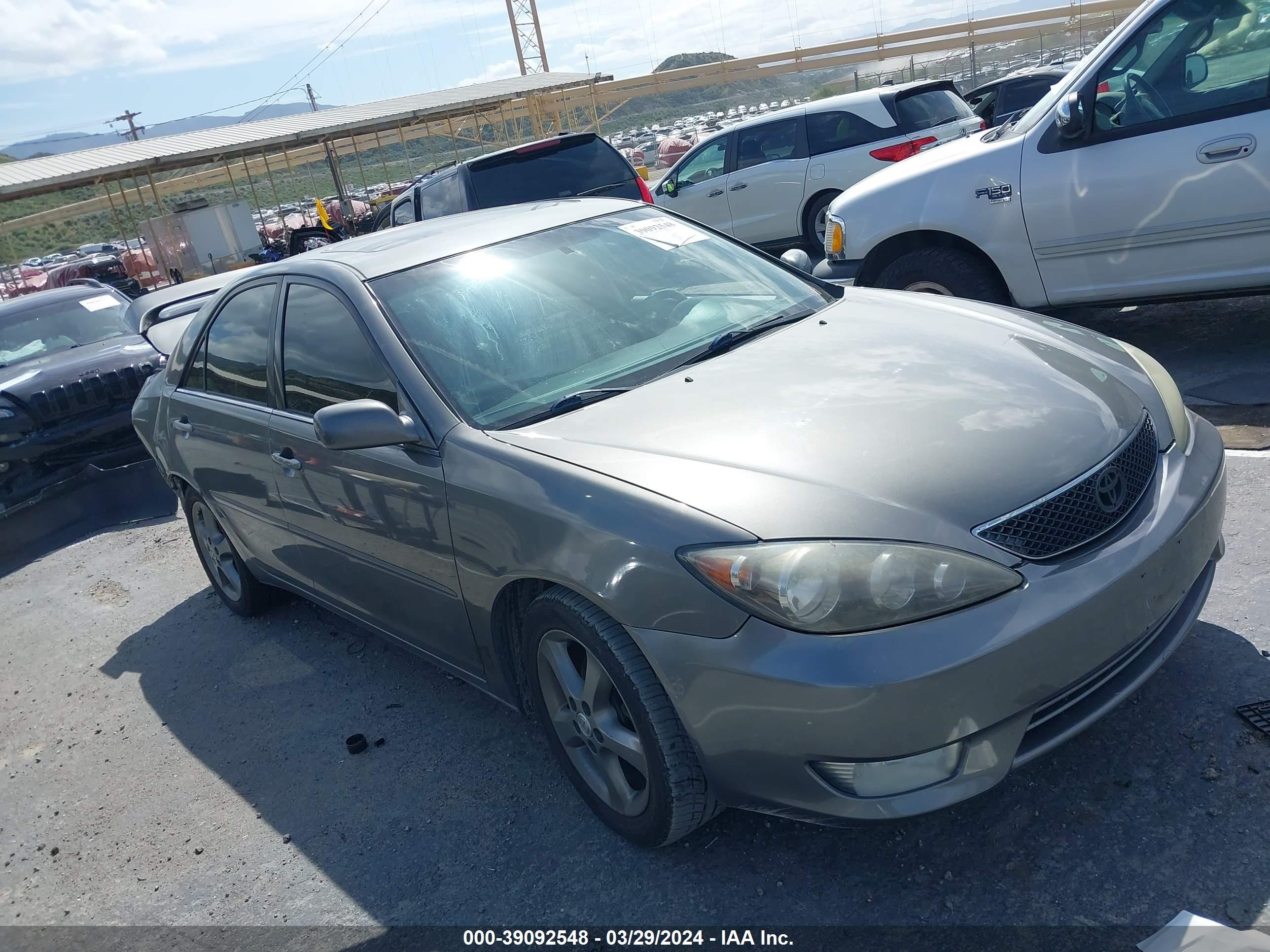 TOYOTA CAMRY 2005 4t1ba30k15u069168