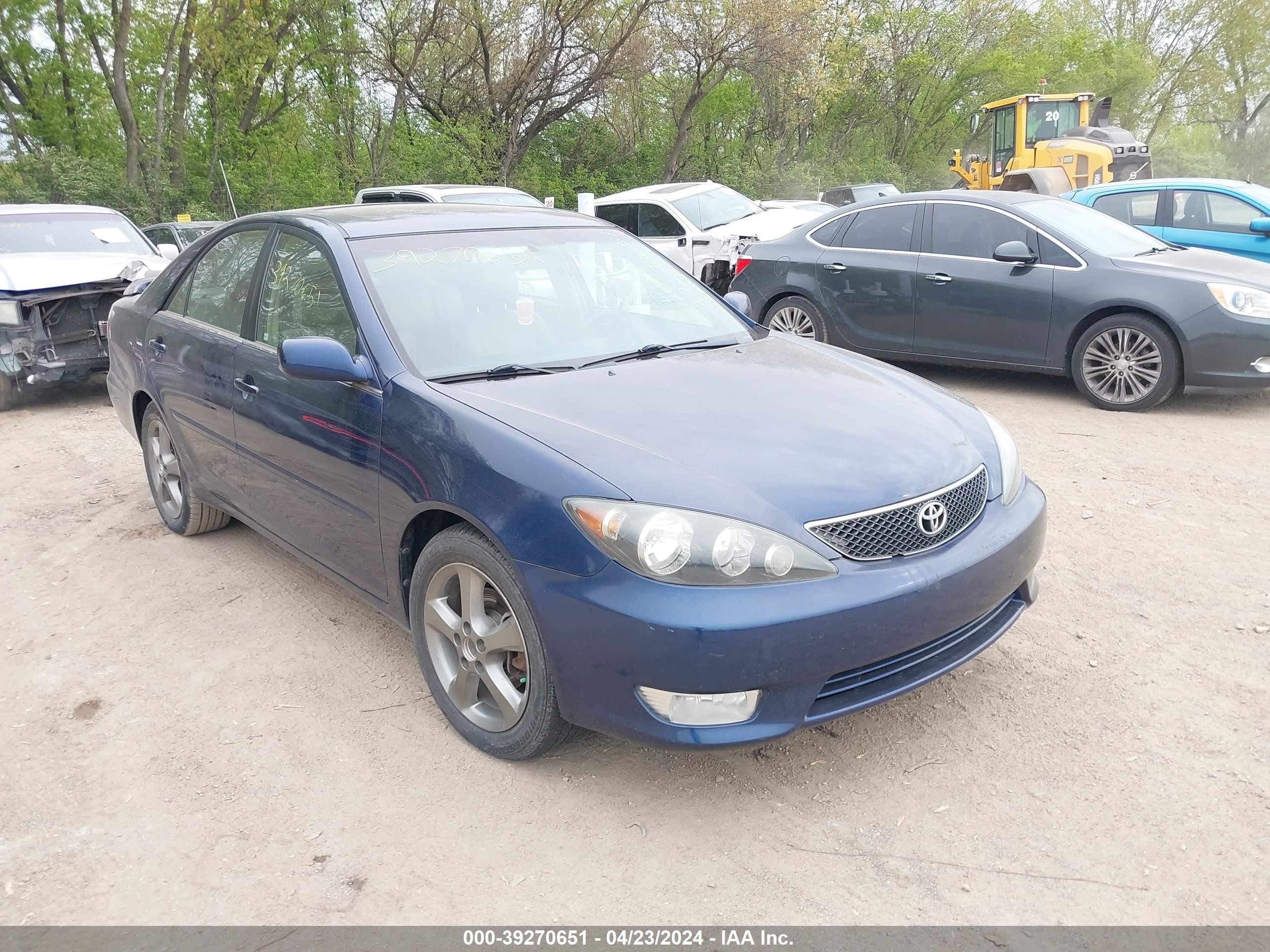 TOYOTA CAMRY 2005 4t1ba30k25u506496