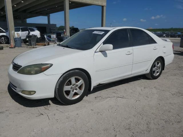 TOYOTA CAMRY SE 2004 4t1ba32k74u505646