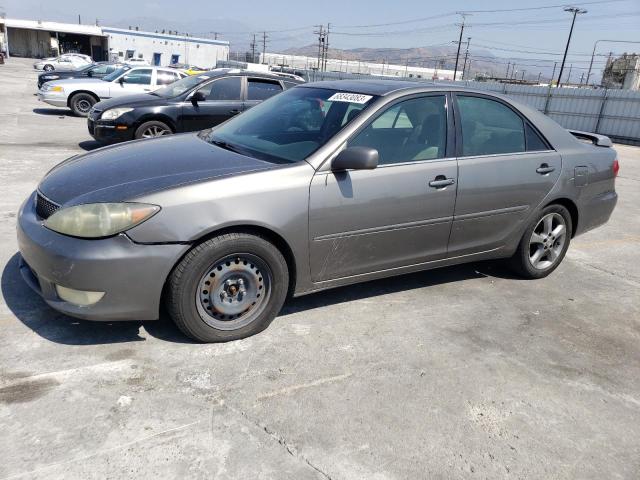 TOYOTA CAMRY SE 2005 4t1ba32k95u042815