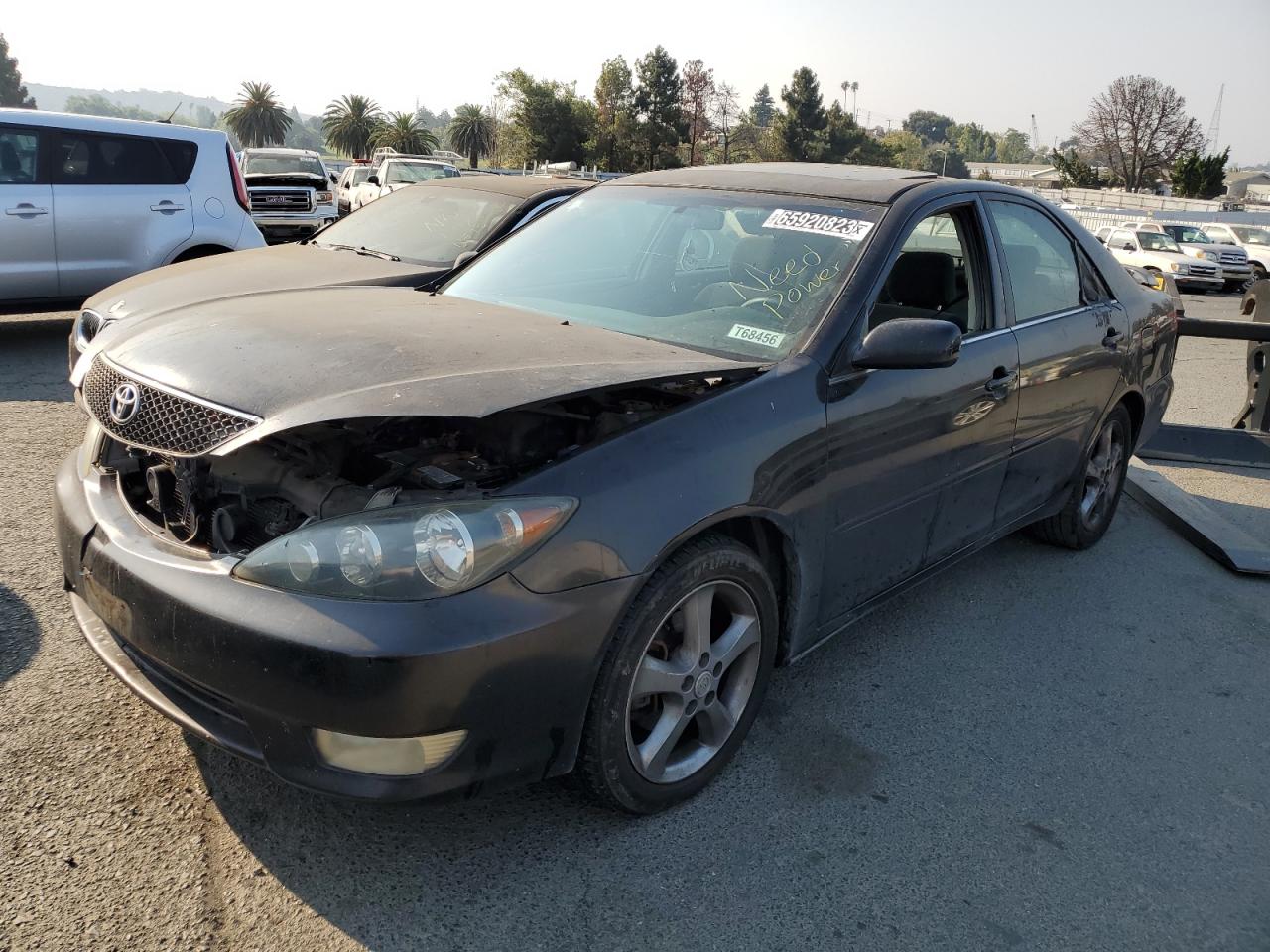 TOYOTA CAMRY 2005 4t1ba32k95u508663