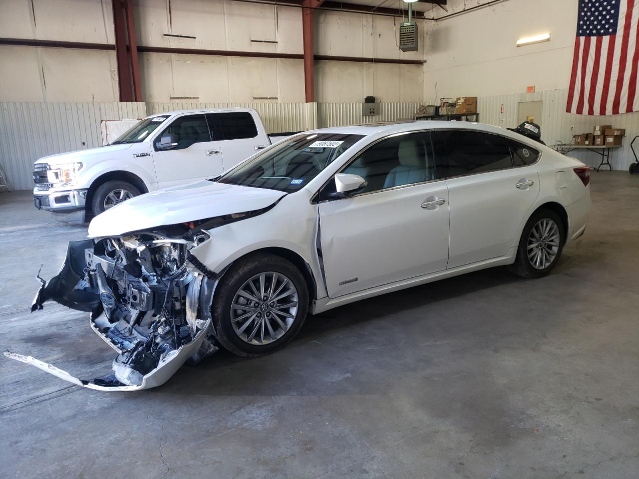 TOYOTA AVALON 2018 4t1bd1eb0ju062680