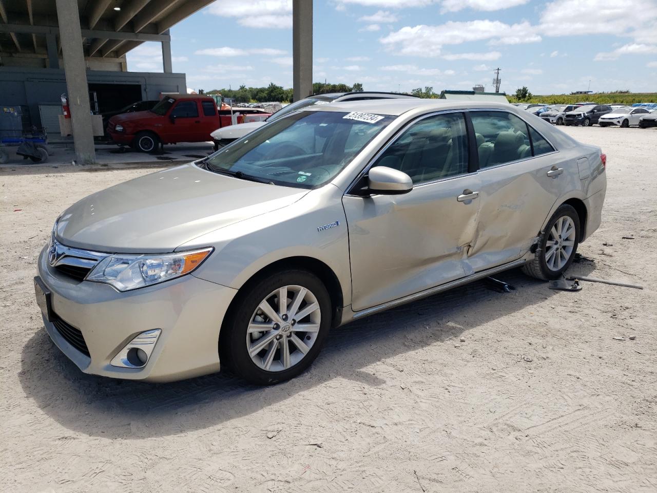 TOYOTA CAMRY 2014 4t1bd1fk8eu125898