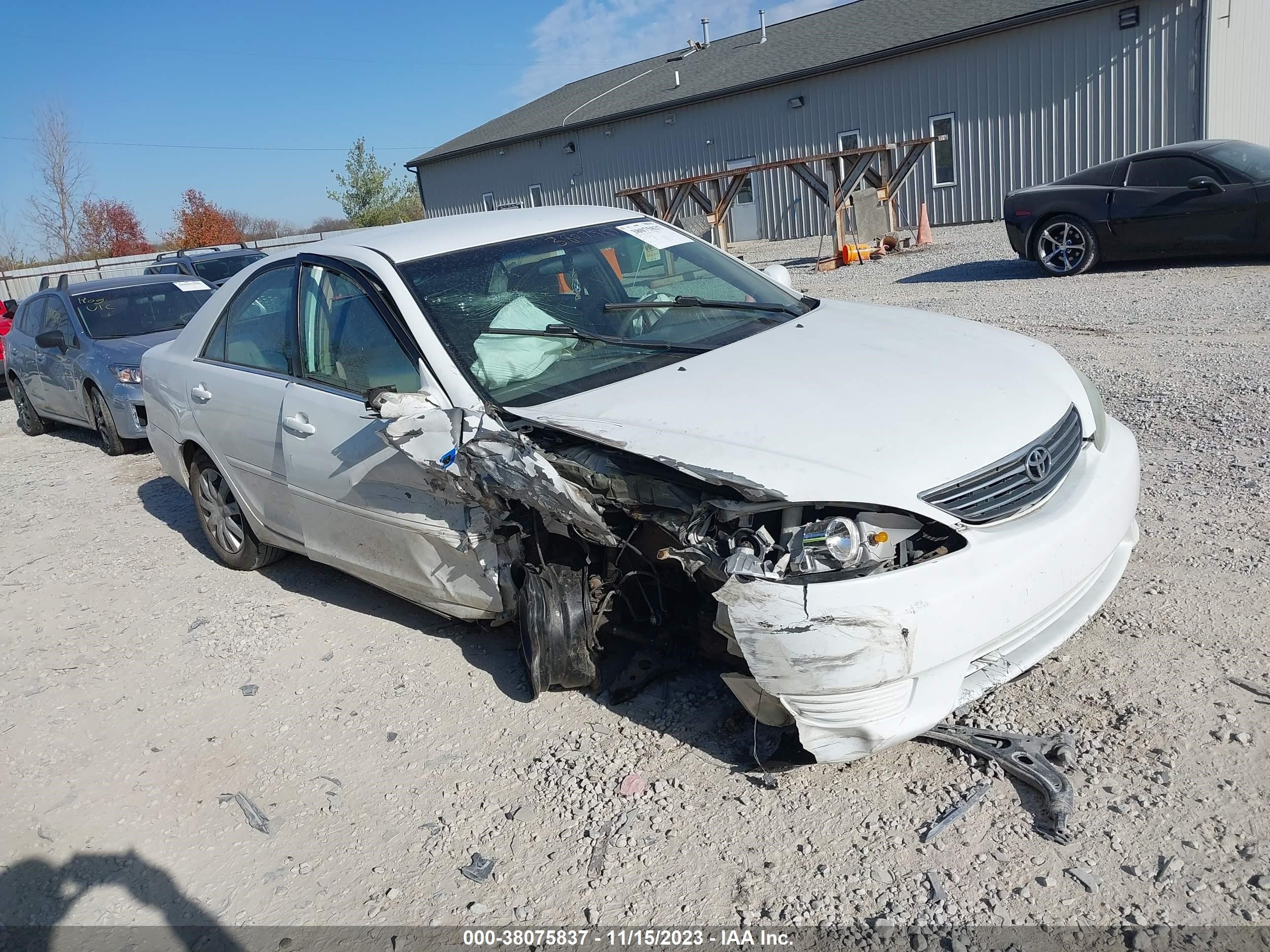 TOYOTA CAMRY 2005 4t1be30k05u428496