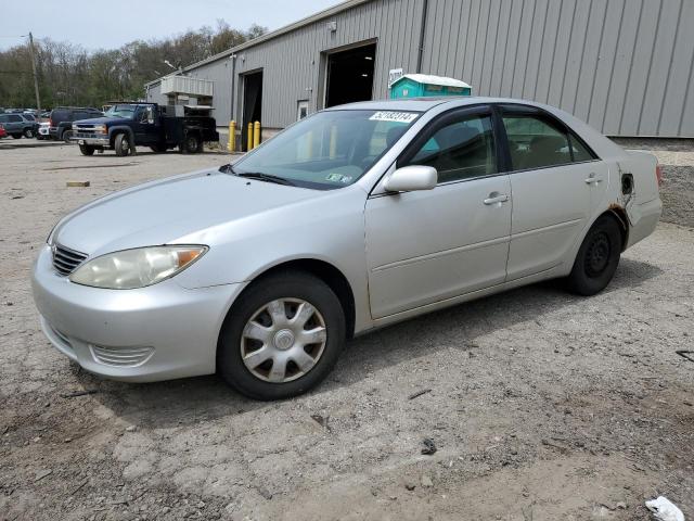 TOYOTA CAMRY 2005 4t1be30k05u616032