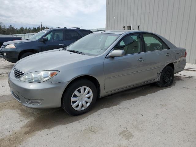 TOYOTA CAMRY 2005 4t1be30k05u947855