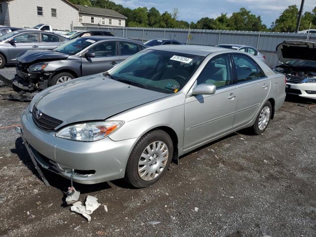 TOYOTA CAMRY LE 2004 4t1be30k14u834267