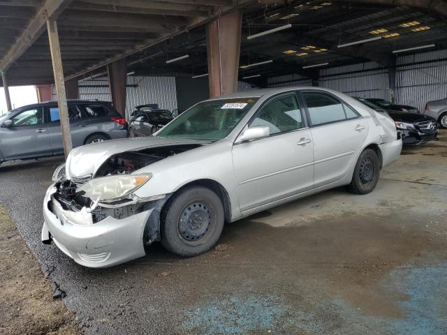 TOYOTA CAMRY LE 2005 4t1be30k25u944147