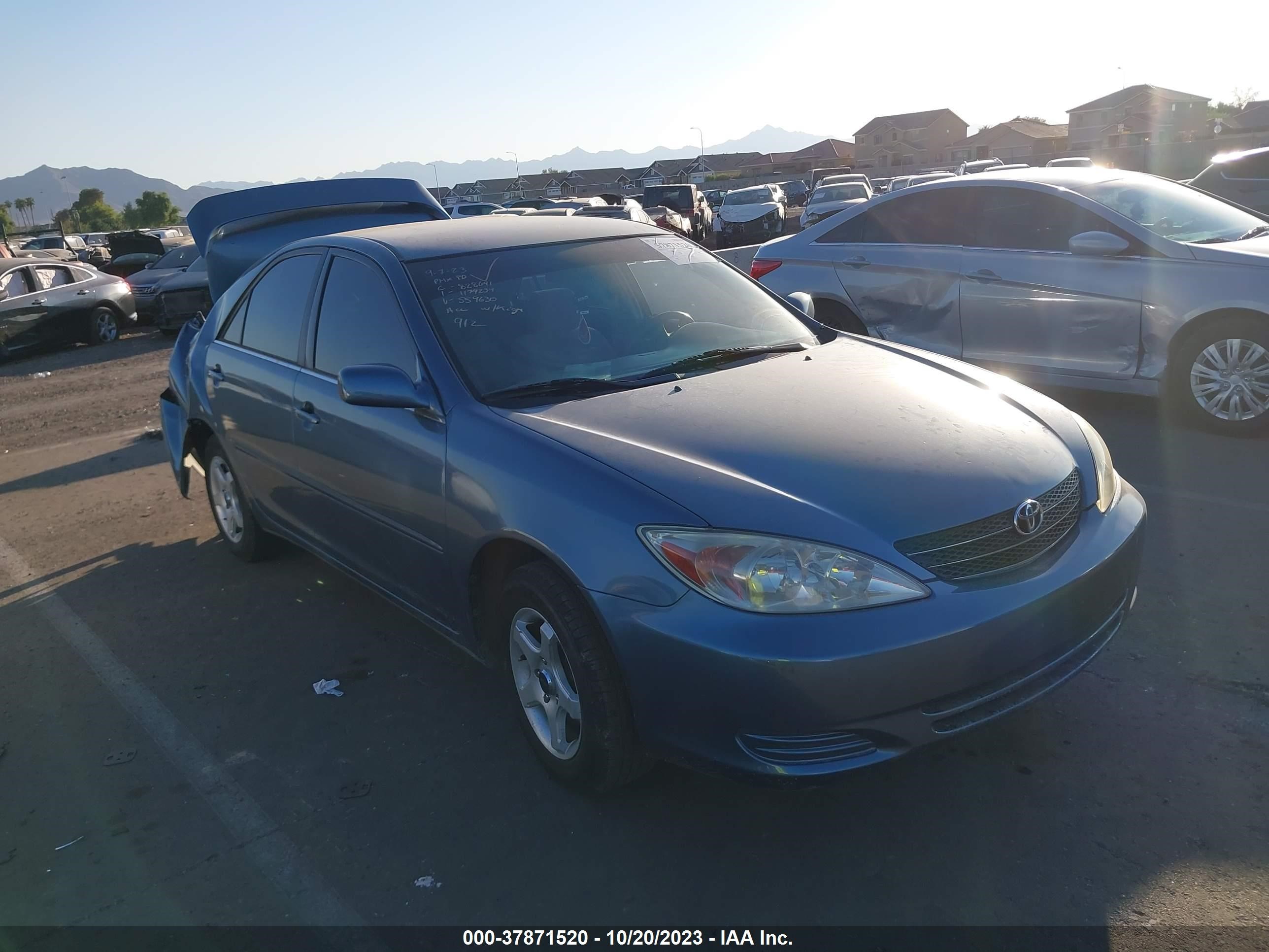 TOYOTA CAMRY 2002 4t1be30k32u559630