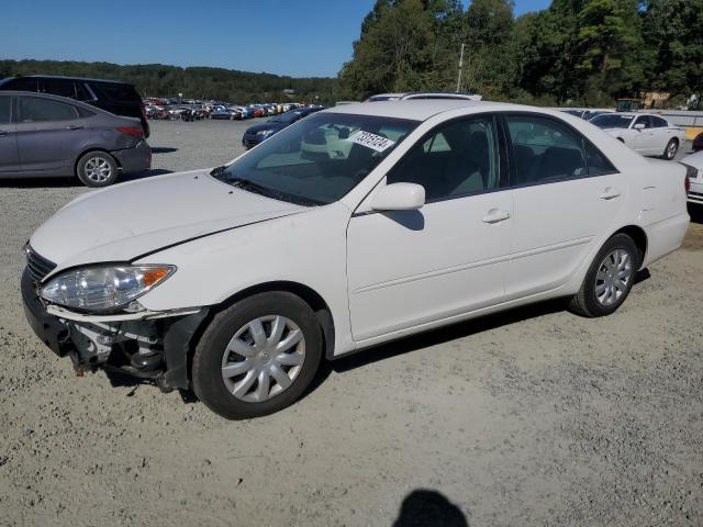 TOYOTA CAMRY LE 2005 4t1be30k35u427326