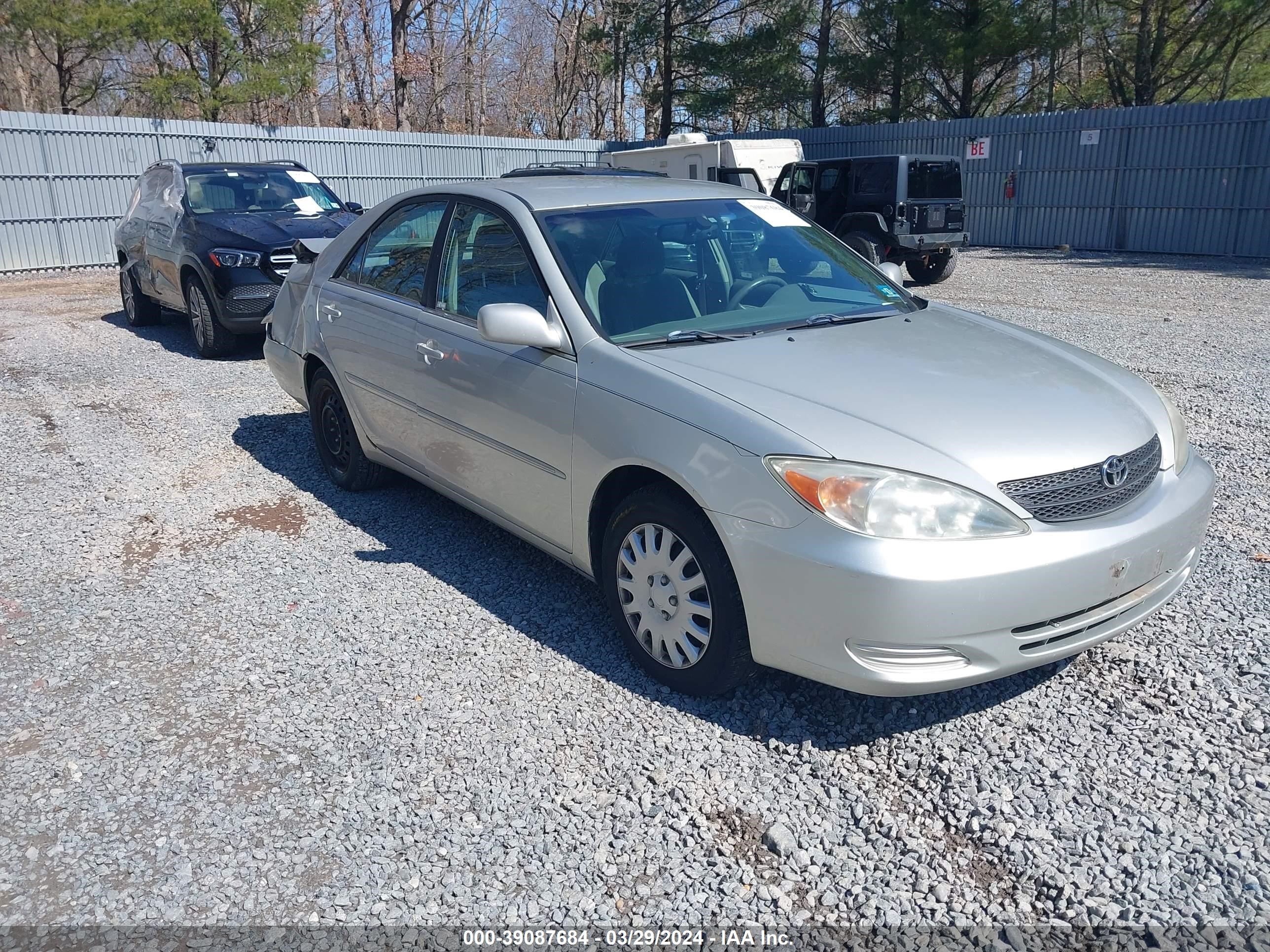 TOYOTA CAMRY 2002 4t1be30k52u104293