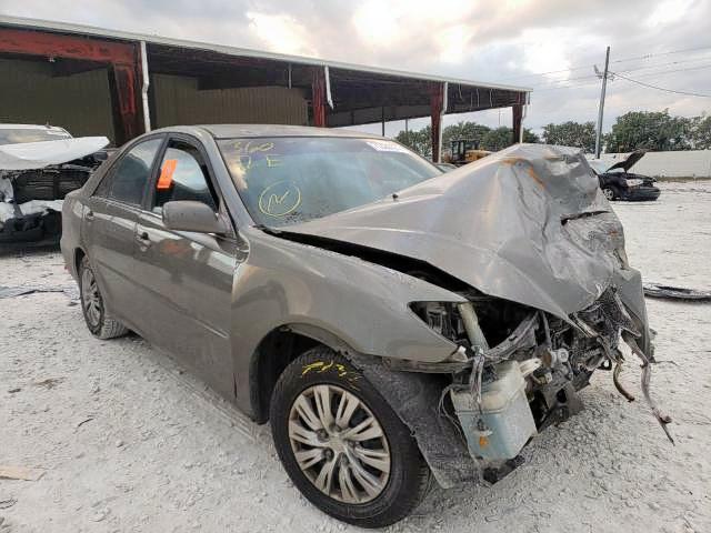 TOYOTA CAMRY LE 2006 4t1be30k66u740629