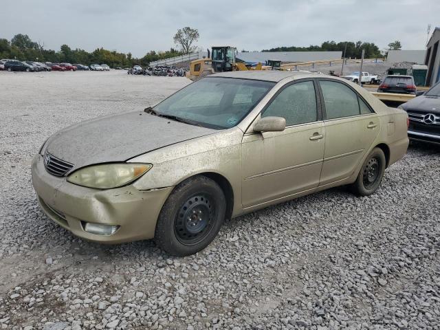 TOYOTA CAMRY LE 2005 4t1be30k75u086108