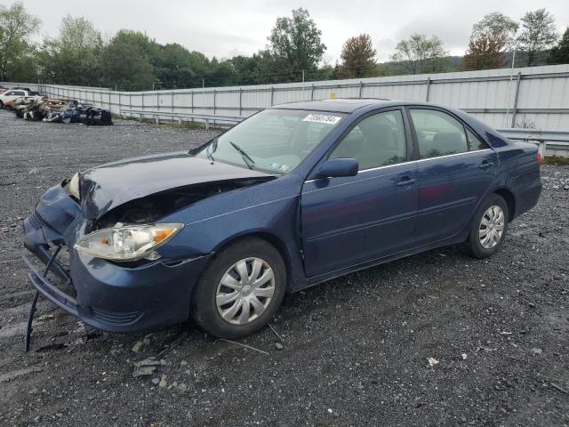 TOYOTA CAMRY LE 2005 4t1be30k85u077658