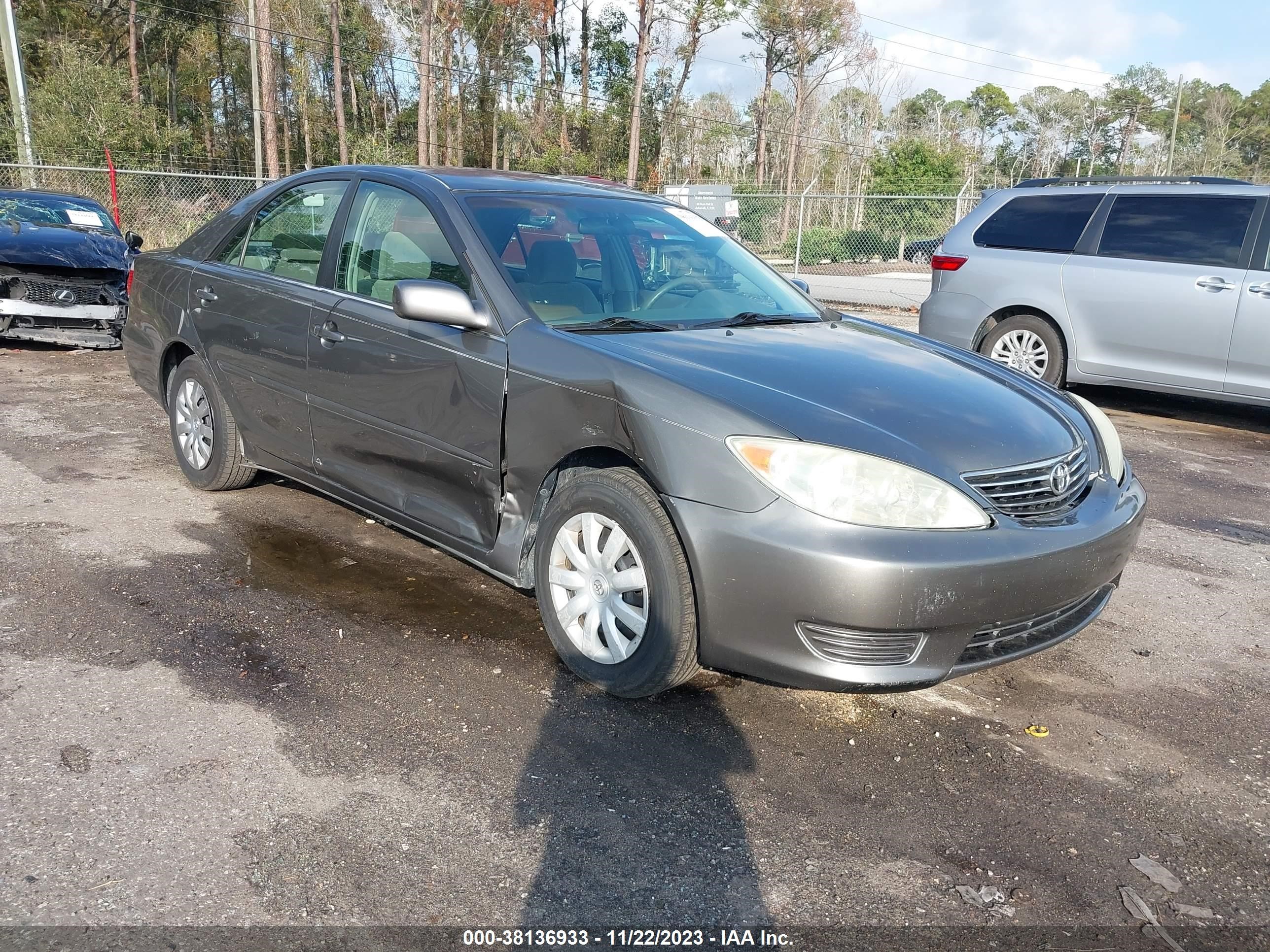 TOYOTA CAMRY 2005 4t1be30kx5u556292