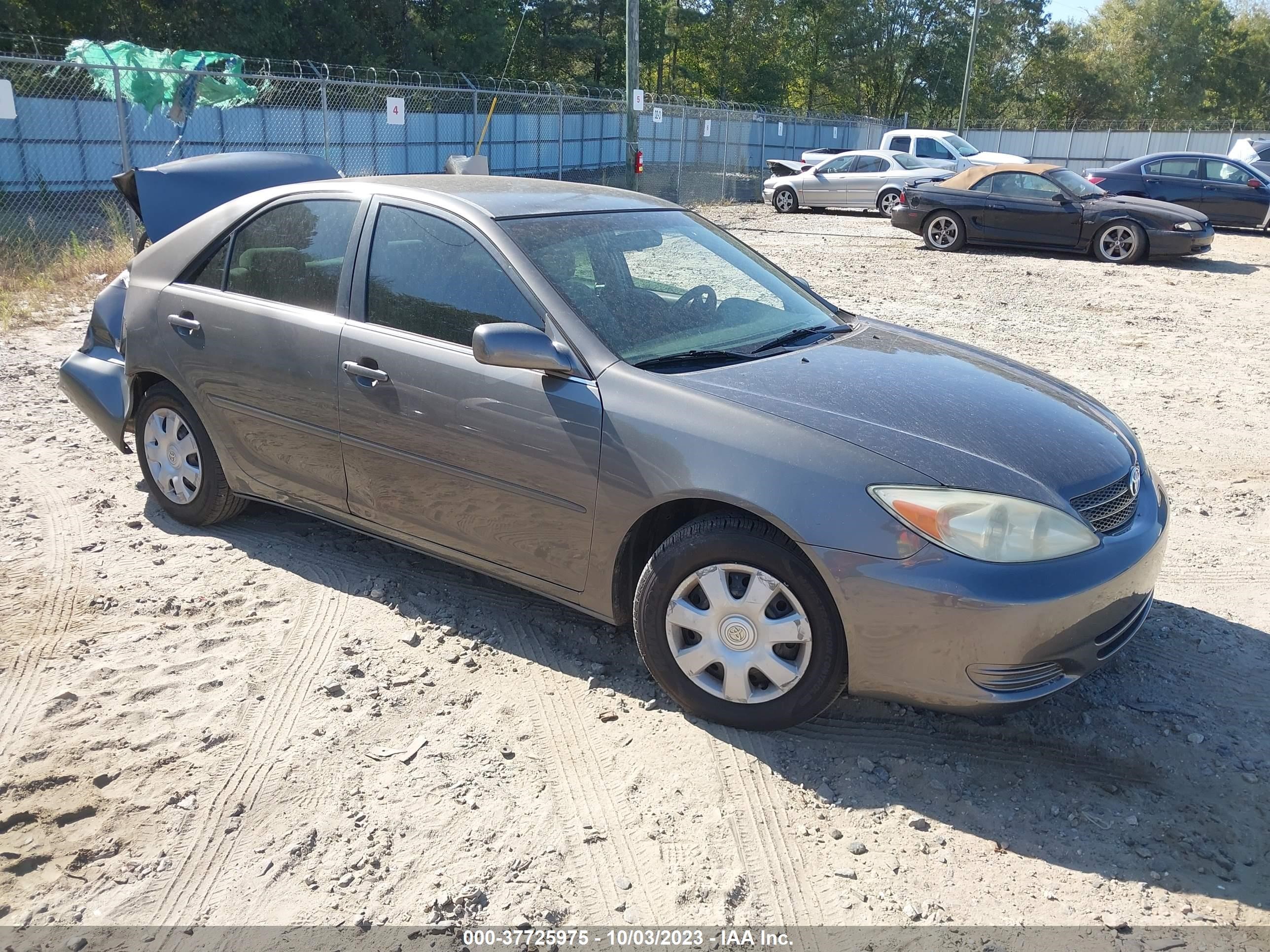 TOYOTA CAMRY 2003 4t1be32k03u735872