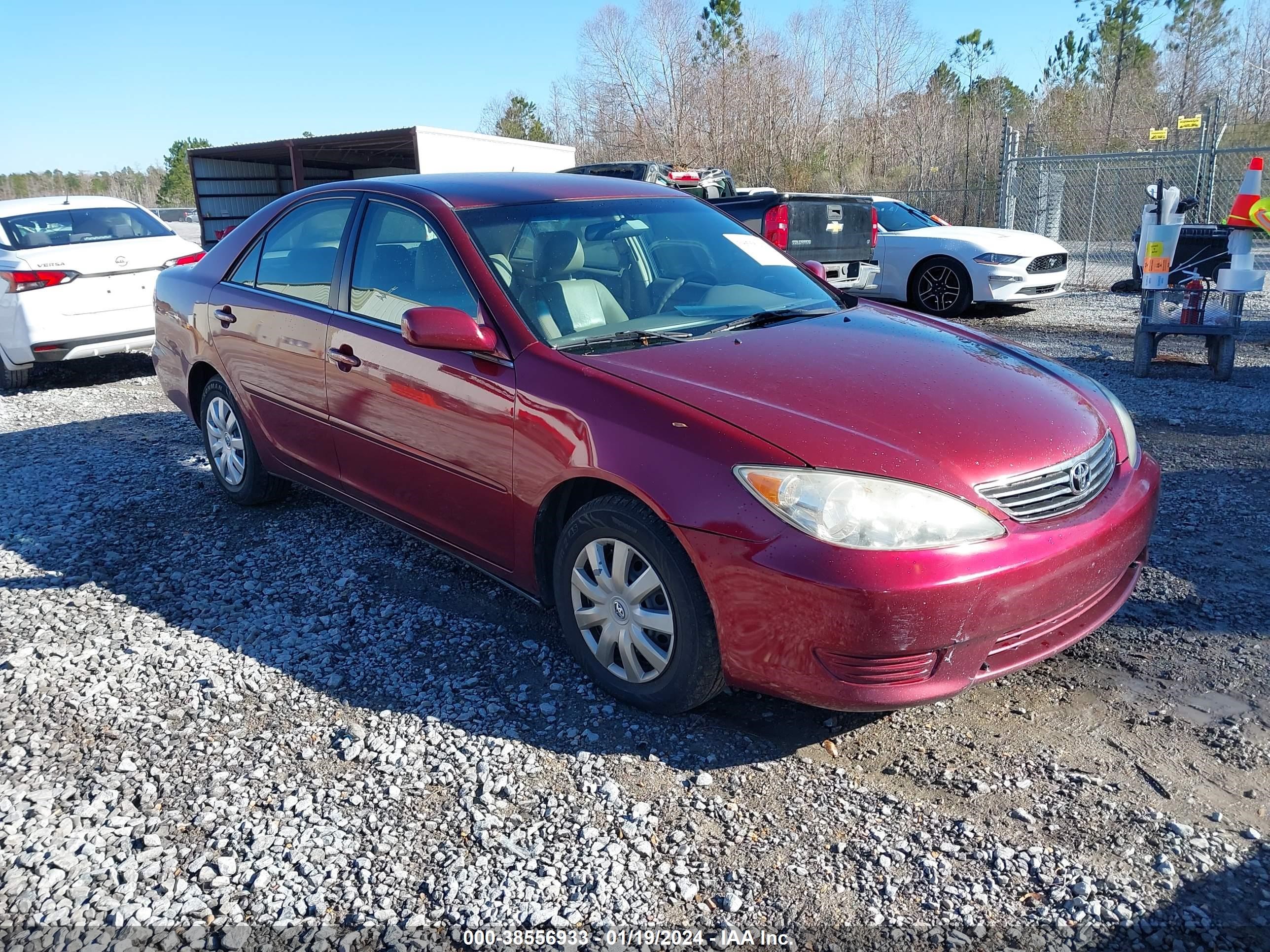 TOYOTA CAMRY 2005 4t1be32k05u069230