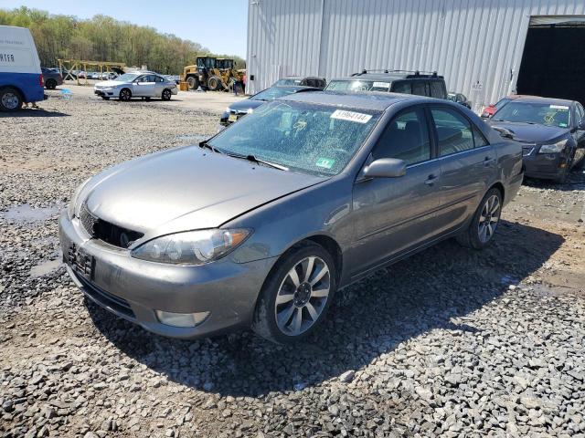 TOYOTA CAMRY 2005 4t1be32k05u584549