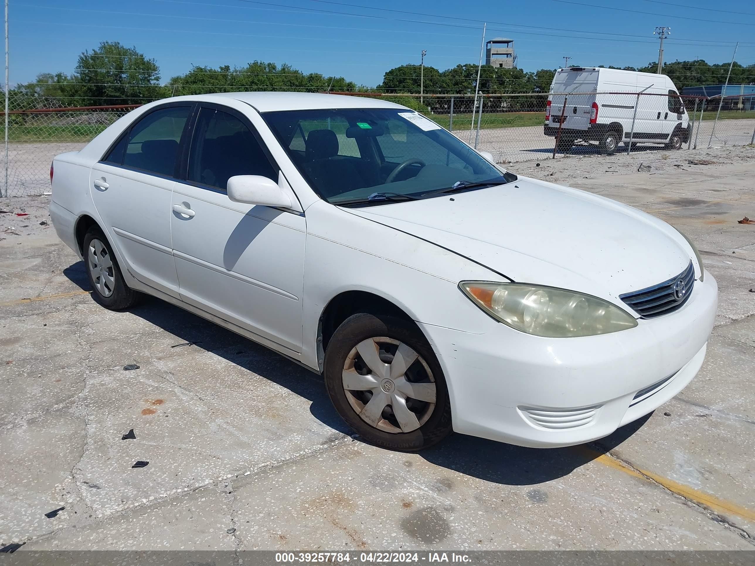 TOYOTA CAMRY 2005 4t1be32k05u601138