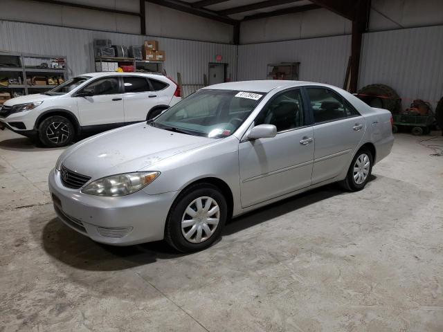 TOYOTA CAMRY 2005 4t1be32k05u624080